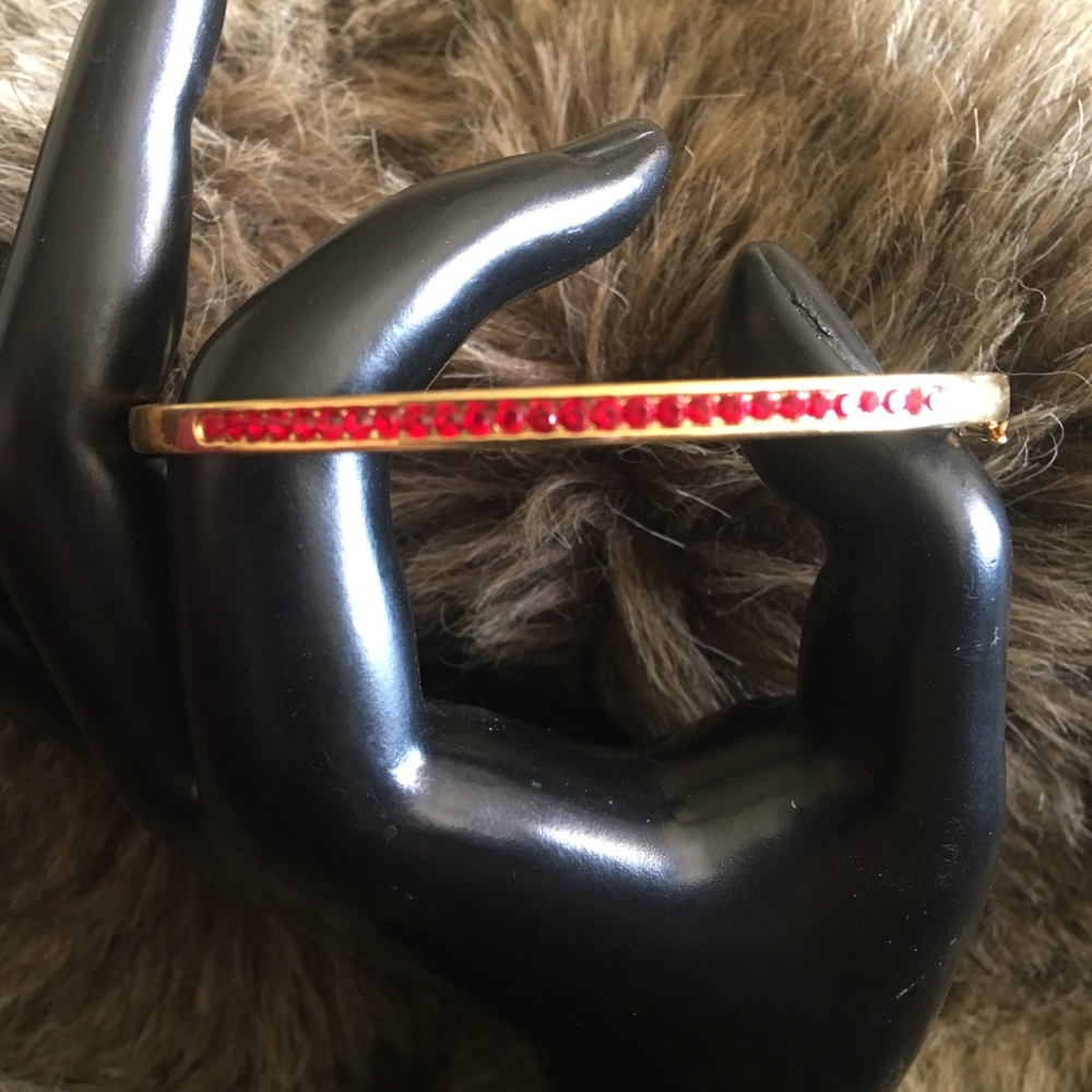Gold plated inlaid ruby crystal bangle bracelet